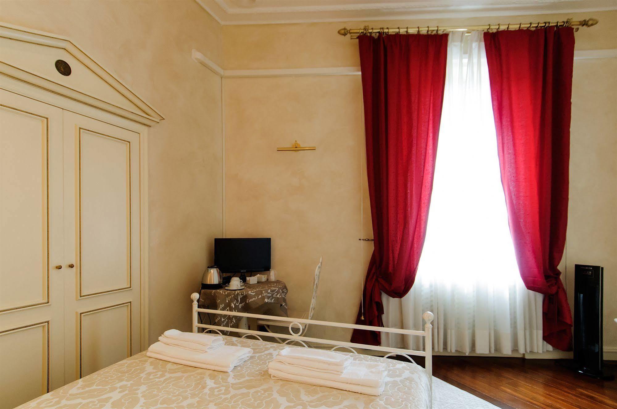 Made In Rome Luxury Affittacamere Екстериор снимка